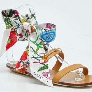 Gucci Women's Sandals with Floral Scarf - Tan and Multicolor